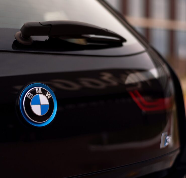 Samochody elektryczne BMW: Innowacyjność i Zrównoważona Mobilność