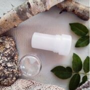 Dlaczego warto postawić na ałun w pielęgnacji?